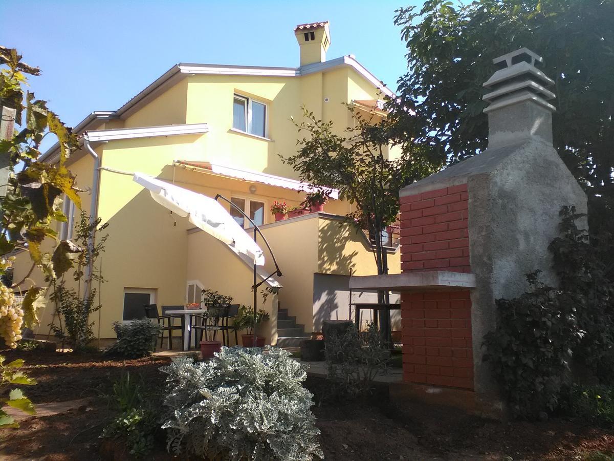 Apartments Monte Magno Pula Exterior foto